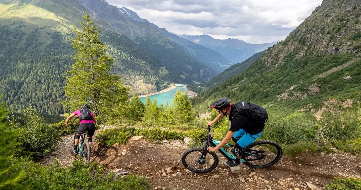 Downhill nella Terra dei Mondiali